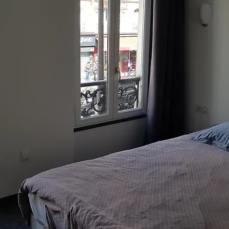 Ξενοδοχείο De La Paix