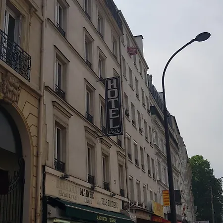 מלון De La Paix 3*