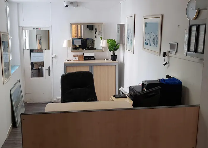 De La Paix Hotel